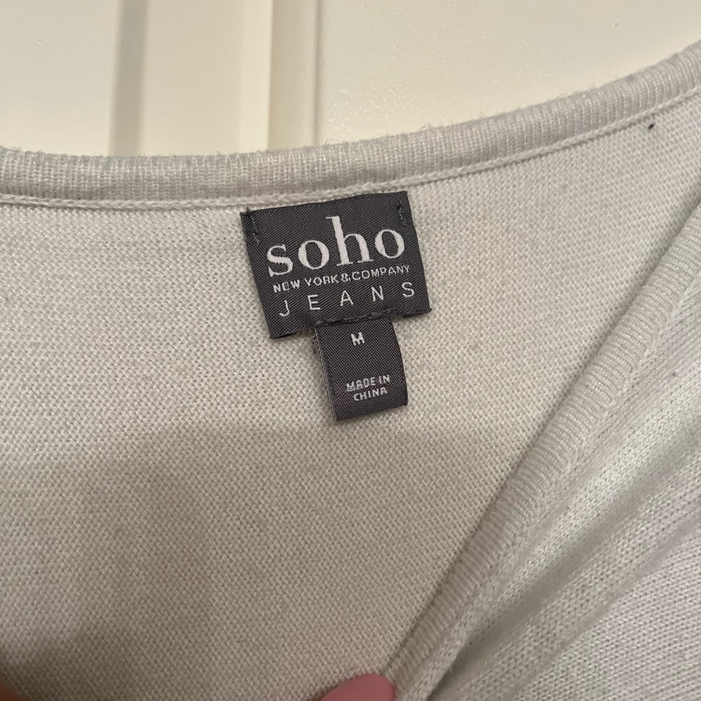 Color Block Sweater - Picture 3 of 4